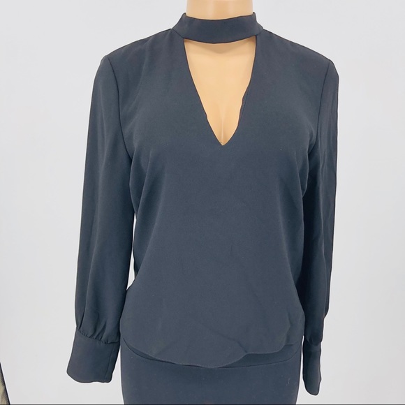ZARA Woman V Neck Blouse - Picture 3 of 7